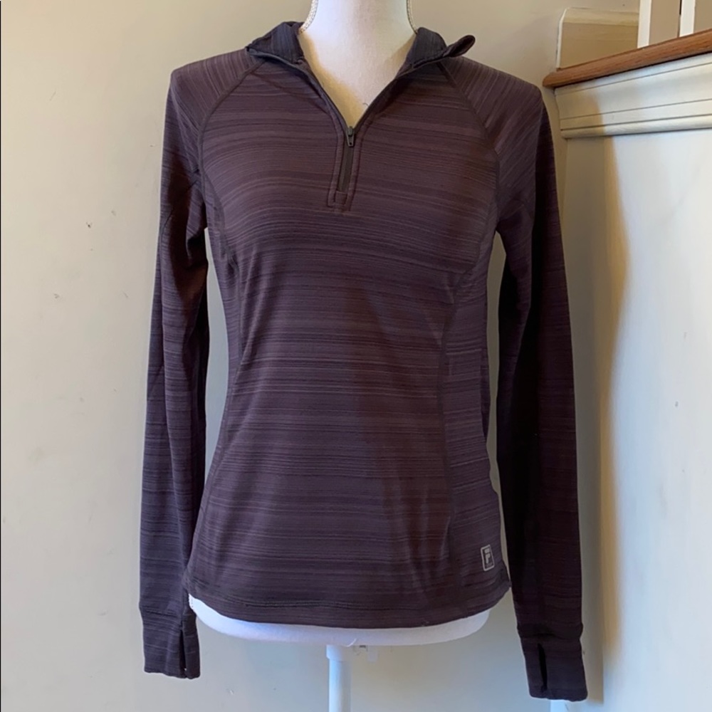 🥭 (4 for $15) FILA Sport Pullover with Thumb Loops - Picture 4 of 10
